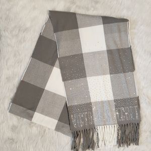 Victoria's Secret Gray and White Plaid Scarf